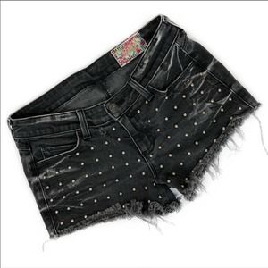 Siwy Alia Cut-off Shorts in Renegade with Studs Size 24